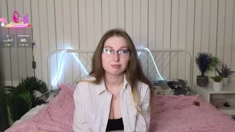 Kylie online show from October 9, 8:29 pm