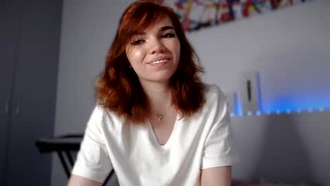 Snapshot of olivka_flower chatting on January 24, 9:47 pm Angelina Lina online show from January 24, 9:47 pm