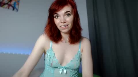 Snapshot of olivka_flower chatting on March 12, 6:55 pm Angelina Lina online show from March 12, 6:55 pm