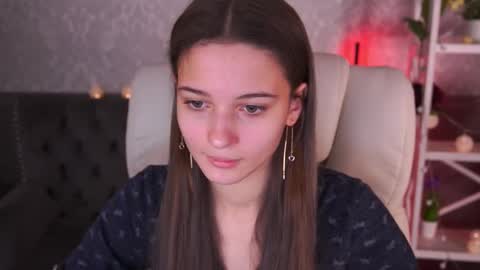 Olivia online show from December 18, 7:36 am