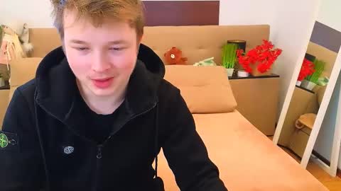 Olli and Stiw online show from February 22, 7:19 am