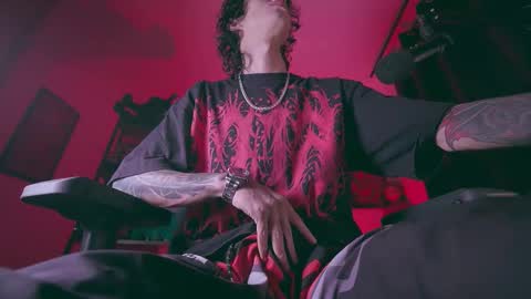     online show from March 2, 3:52 am