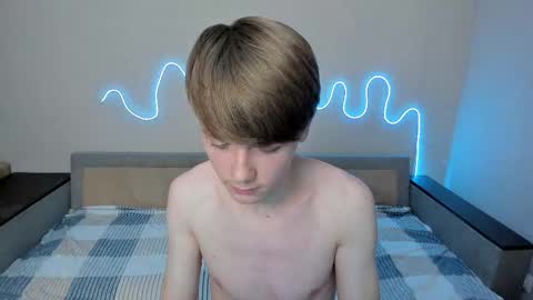 Oliver and Mira online show from February 14, 10:23 am