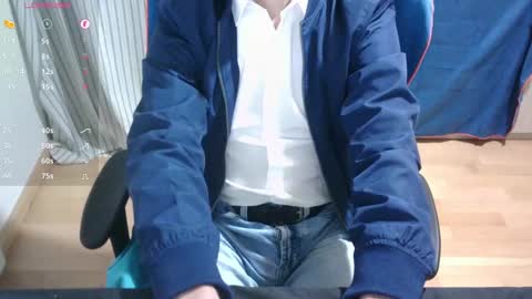 Snapshot of omar87ram chatting on December 9, 10:09 pm Omar online show from December 9, 10:09 pm