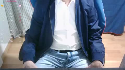 Snapshot of omar87ram chatting on December 14, 2:31 pm Omar online show from December 14, 2:31 pm