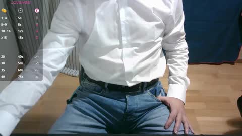 Snapshot of omar87ram chatting on February 7, 6:02 pm Omar online show from February 7, 6:02 pm