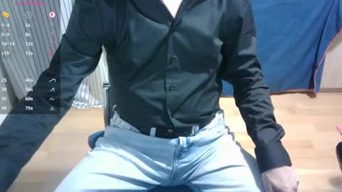 Snapshot of omar87ram chatting on February 16, 5:26 pm Omar online show from February 16, 5:26 pm