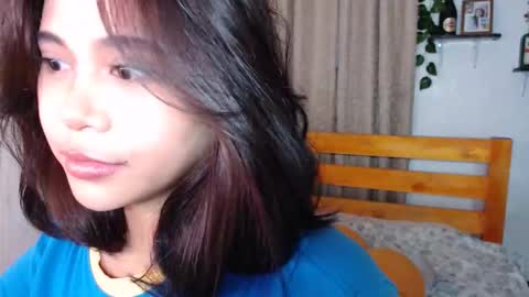 Snapshot of omariaennaid chatting on September 25, 9:07 pm Angel online show from September 25, 9:07 pm