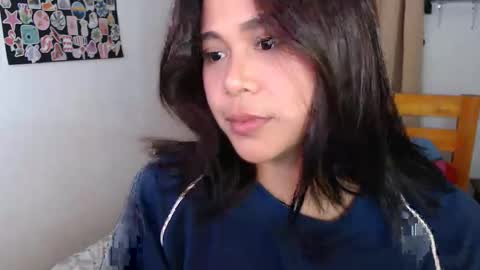 Snapshot of omariaennaid chatting on October 13, 6:35 am Angel online show from October 13, 6:35 am