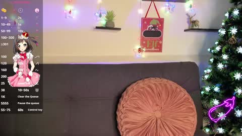 Snapshot of on_tefa chatting on December 9, 10:30 pm Violette online show from December 9, 10:30 pm