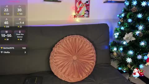 Snapshot of on_tefa chatting on December 19, 10:42 pm Violette online show from December 19, 10:42 pm