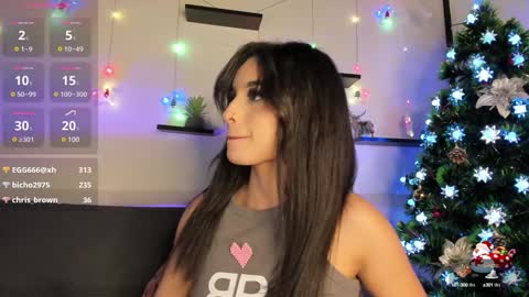 Snapshot of on_tefa chatting on December 21, 2:30 am Violette online show from December 21, 2:30 am