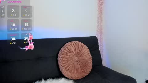 Snapshot of on_tefa chatting on March 5, 7:49 pm Violette online show from March 5, 7:49 pm