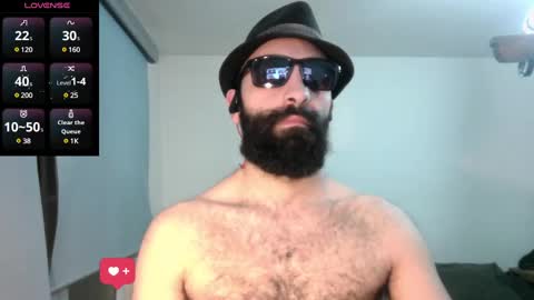 Snapshot of ona_nisme chatting on March 1, 5:31 am ona nisme online show from March 1, 5:31 am