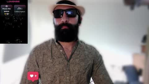 Snapshot of ona_nisme chatting on March 9, 3:05 pm ona nisme online show from March 9, 3:05 pm