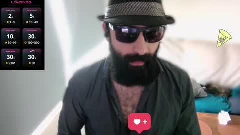 Snapshot of ona_nisme chatting on September 27, 10:09 am ona nisme online show from September 27, 10:09 am