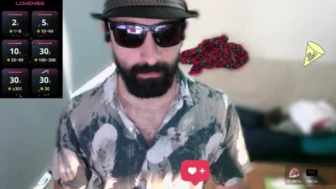 Snapshot of ona_nisme chatting on October 5, 4:38 pm ona nisme online show from October 5, 4:38 pm