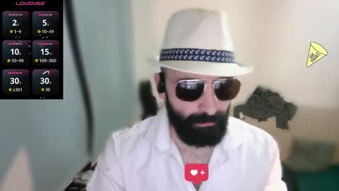 Snapshot of ona_nisme chatting on October 26, 5:08 pm ona nisme online show from October 26, 5:08 pm