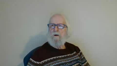 Somewhere over the rainbow online show from February 1, 7:36 am