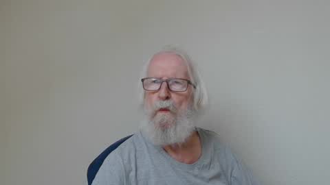 Somewhere over the rainbow online show from September 14, 8:24 am