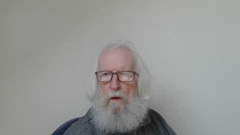 Somewhere over the rainbow online show from November 22, 3:22 pm