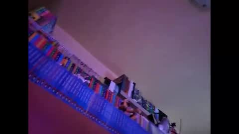 Snapshot of onecrew1 chatting on January 3, 1:47 pm onecrew1 online show from January 3, 1:47 pm