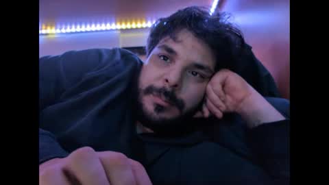 Snapshot of onecrew1 chatting on October 24, 4:25 pm onecrew1 online show from October 24, 4:25 pm