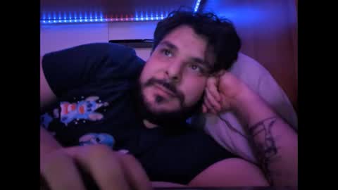 Snapshot of onecrew1 chatting on November 4, 11:59 pm onecrew1 online show from November 4, 11:59 pm