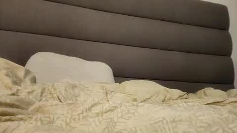 oneeyesnake1843142 online show from September 29, 2:11 pm