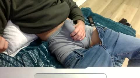 onehitwonder21 online show from March 4, 12:27 am