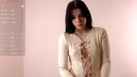 Snapshot of onemoreecall chatting on February 17, 11:44 am Lexi online show from February 17, 11:44 am