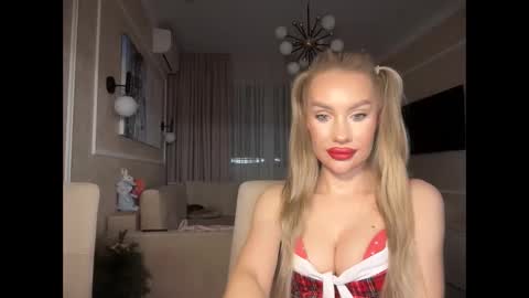 onesweet_baby online show from January 28, 9:19 pm