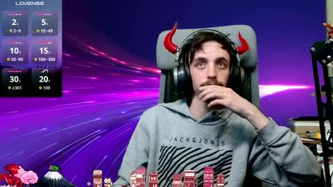 Snapshot of oni_hoshi chatting on November 26, 6:53 pm Oni hoshi online show from November 26, 6:53 pm