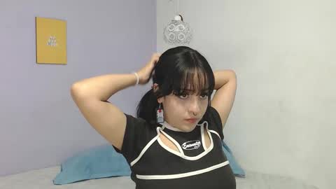 onixandghosty online show from September 16, 7:15 pm