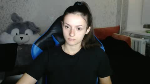 Amalia online show from November 6, 5:58 pm