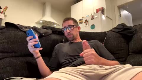 Snapshot of onthecumup69 chatting on October 28, 7:16 pm onthecumup69 online show from October 28, 7:16 pm