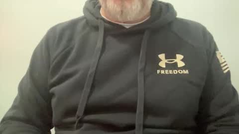 Snapshot of onthedlhere chatting on November 18, 7:51 pm onthedlhere online show from November 18, 7:51 pm