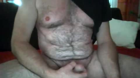 ooehot online show from October 17, 1:57 pm