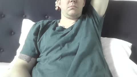 Snapshot of open_torequest chatting on December 30, 6:16 pm open_torequest online show from December 30, 6:16 pm