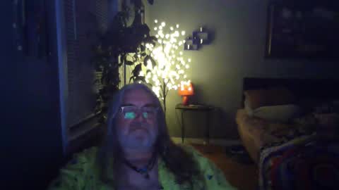 Kumquat online show from March 21, 8:08 am