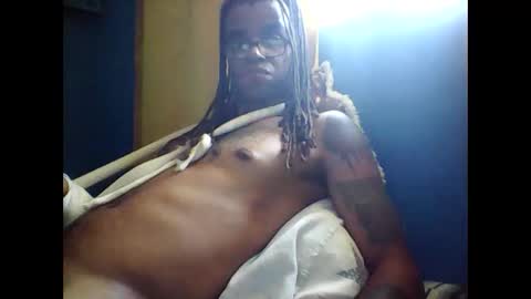 Snapshot of opree_pirocudo chatting on January 2, 3:19 pm Opree online show from January 2, 3:19 pm