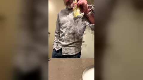 orbobcat0420 online show from April 22, 10:39 am