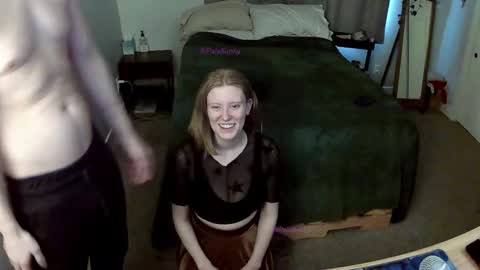 Snapshot of order169 chatting on February 22, 12:16 am Neo Bunny online show from February 22, 12:16 am