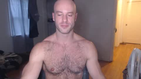 Snapshot of oregon87 chatting on December 28, 11:59 pm The Oregon Lumberjack online show from December 28, 11:59 pm