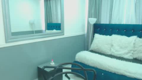 Snapshot of oriana_jhonson chatting on September 14, 1:43 pm Oriana online show from September 14, 1:43 pm