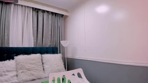 Snapshot of oriana_jhonson chatting on October 14, 11:33 am Oriana online show from October 14, 11:33 am