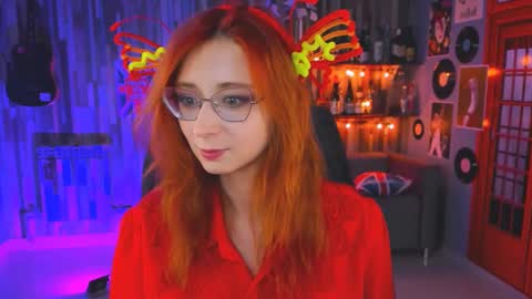 Snapshot of orianna_blade chatting on December 4, 3:21 pm Orianna - Hi Im into geek culture cosplay crafting LARP games. Shall we play DnD online show from December 4, 3:21 pm