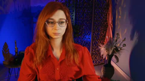 Snapshot of orianna_blade chatting on December 5, 3:17 pm Orianna - Hi Im into geek culture cosplay crafting LARP games. Shall we play DnD online show from December 5, 3:17 pm