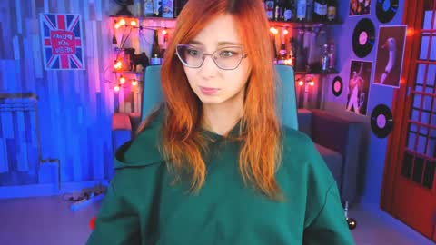 Snapshot of orianna_blade chatting on December 22, 12:16 pm Orianna - Hi Im into geek culture cosplay crafting LARP games. Shall we play DnD online show from December 22, 12:16 pm