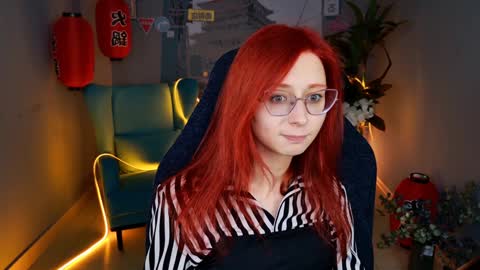 Snapshot of orianna_blade chatting on January 7, 6:45 pm Orianna - Hi Im into geek culture cosplay crafting LARP games. Shall we play DnD online show from January 7, 6:45 pm